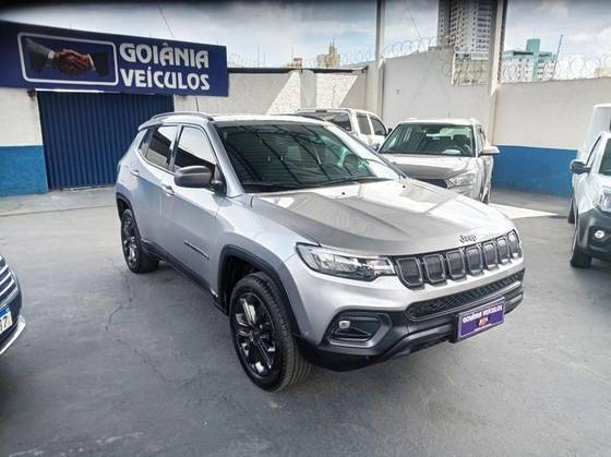 JEEP COMPASS 1.3 T270 TURBO FLEX LIMITED AT6 JEEP COMPASS 1.3 T270 TURBO FLEX LIMITED AT6